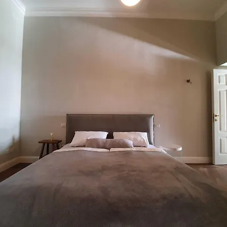 Apartament In Setting, Cleaning Included *